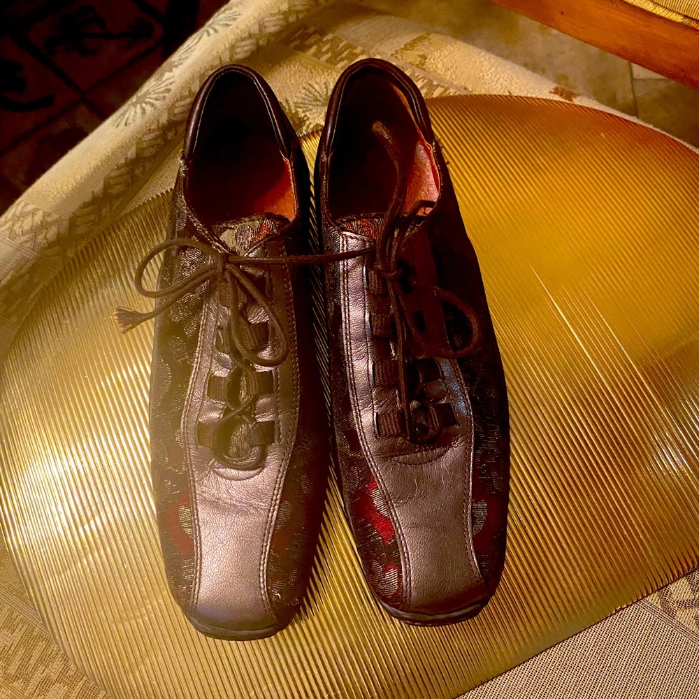DONALD PLINER sport Oxfords